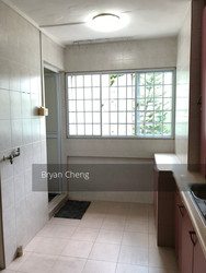 Blk 322 Serangoon Avenue 3 (Serangoon), HDB Executive #198095272